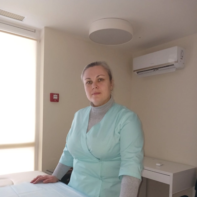 Артібякіна Олеся Вікторівна - Медична сестра з масажу