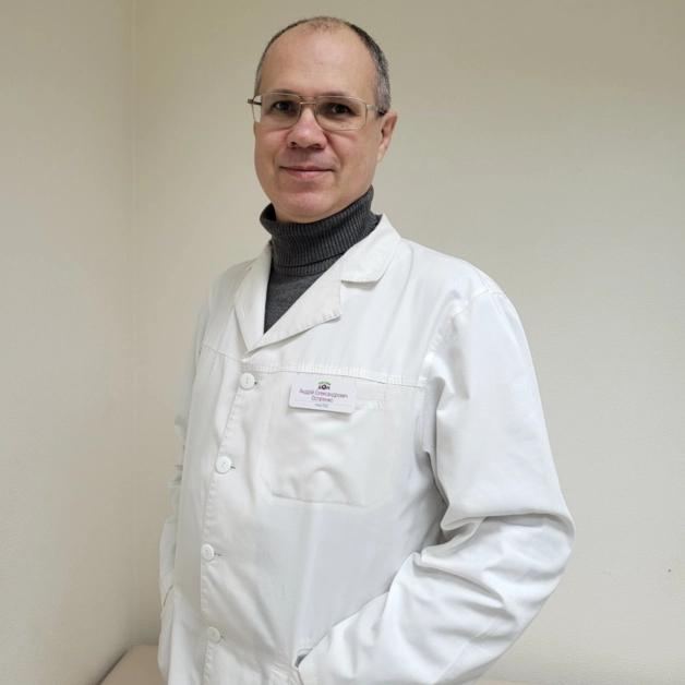 Ultrasound doctor Andriy Oleksandrovich Ostapenko